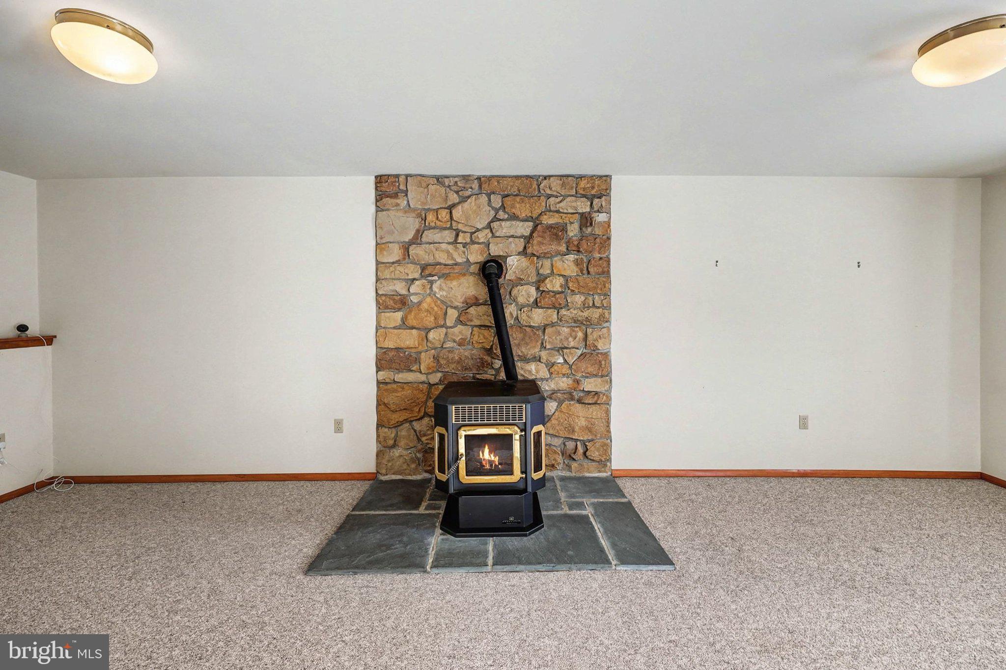 UNION DEPOSIT - Residential