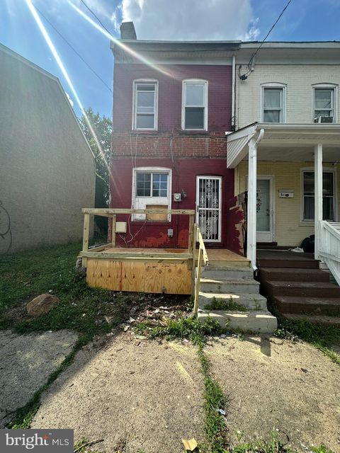 Homes For Sale - 639 N Willow Street<br/> TRENTON, NJ 08618