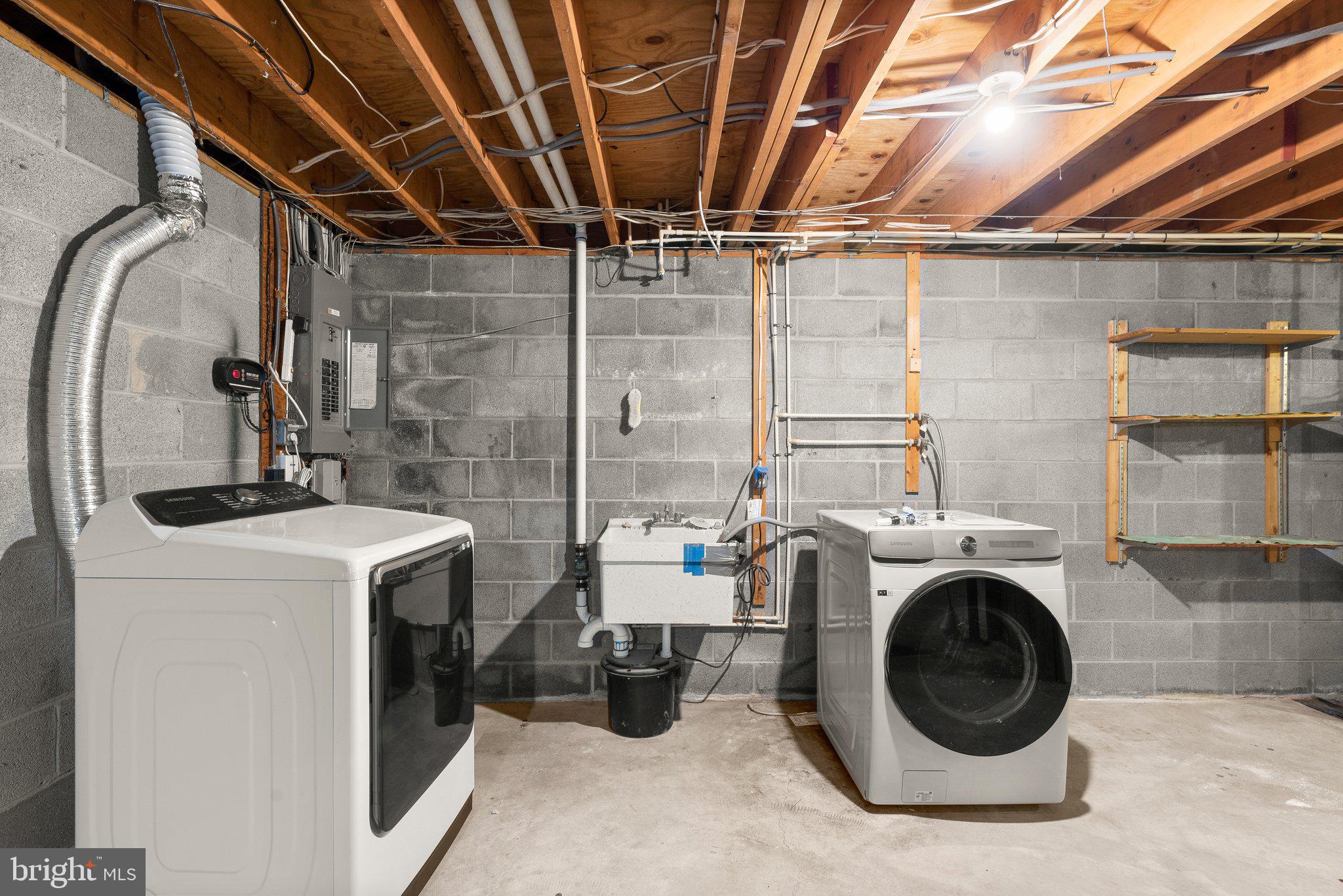 SILVER CREST - Residential