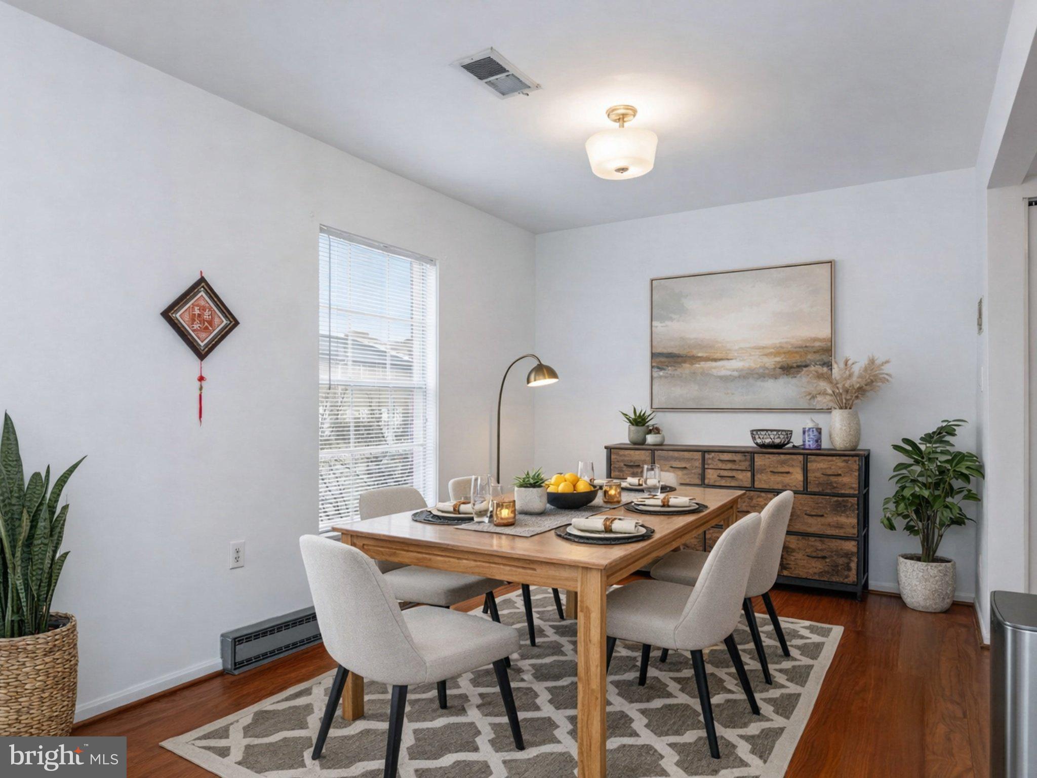 117 W CONCORD COURT W