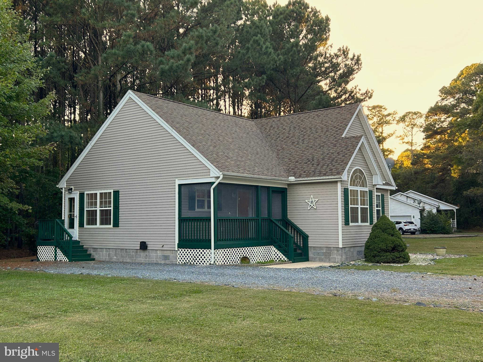 CHESAPEAKE PLACE - Residential