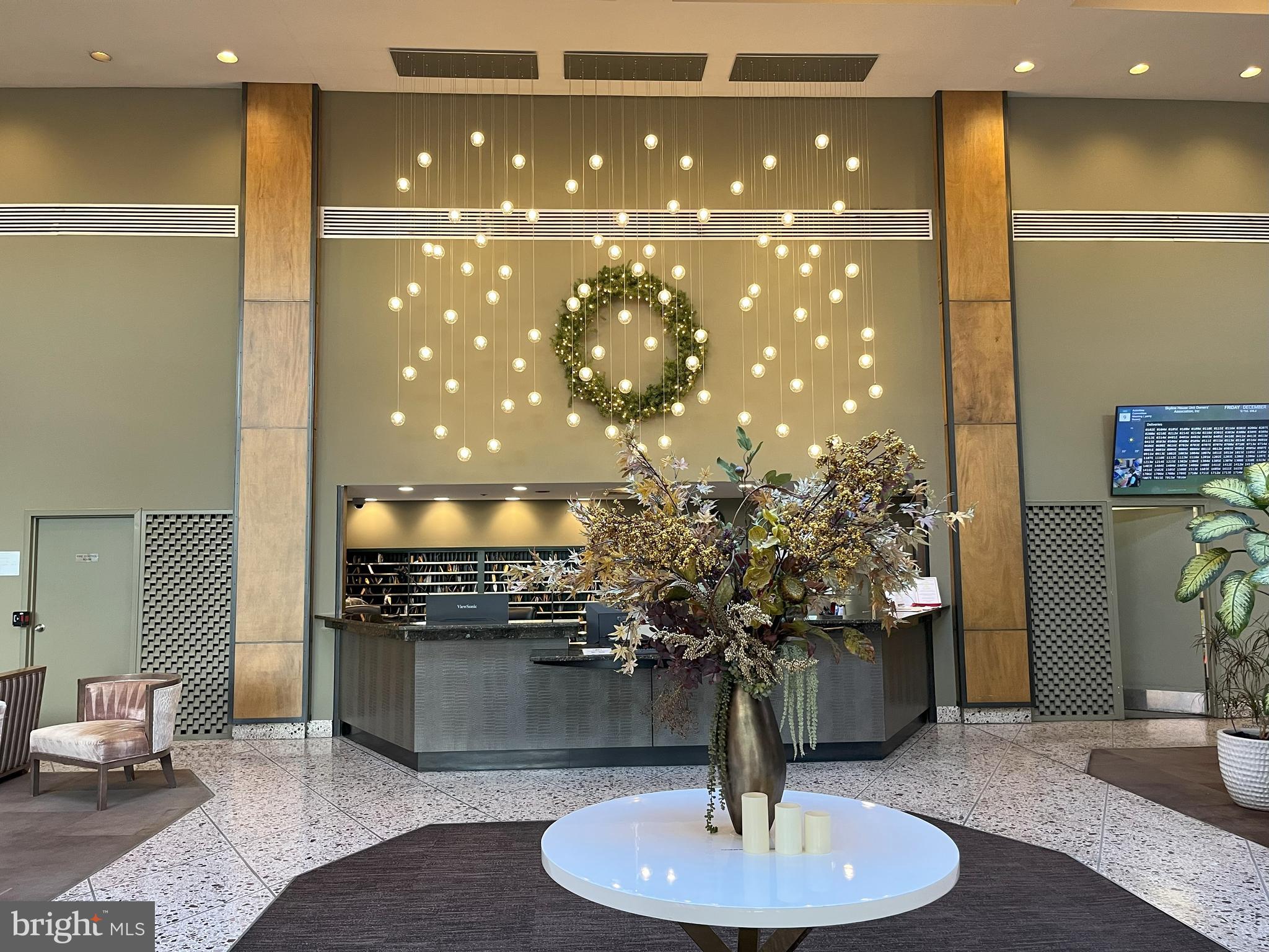 SKYLINE - Residential