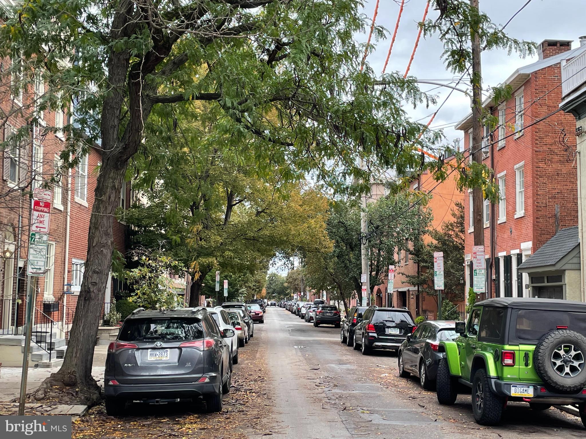 QUEEN VILLAGE - Residential Lease