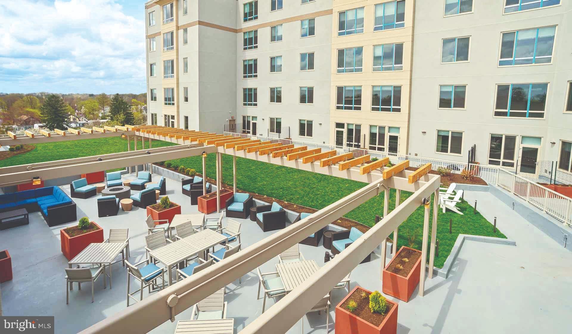 24 CRICKET AVENUE 1B-711