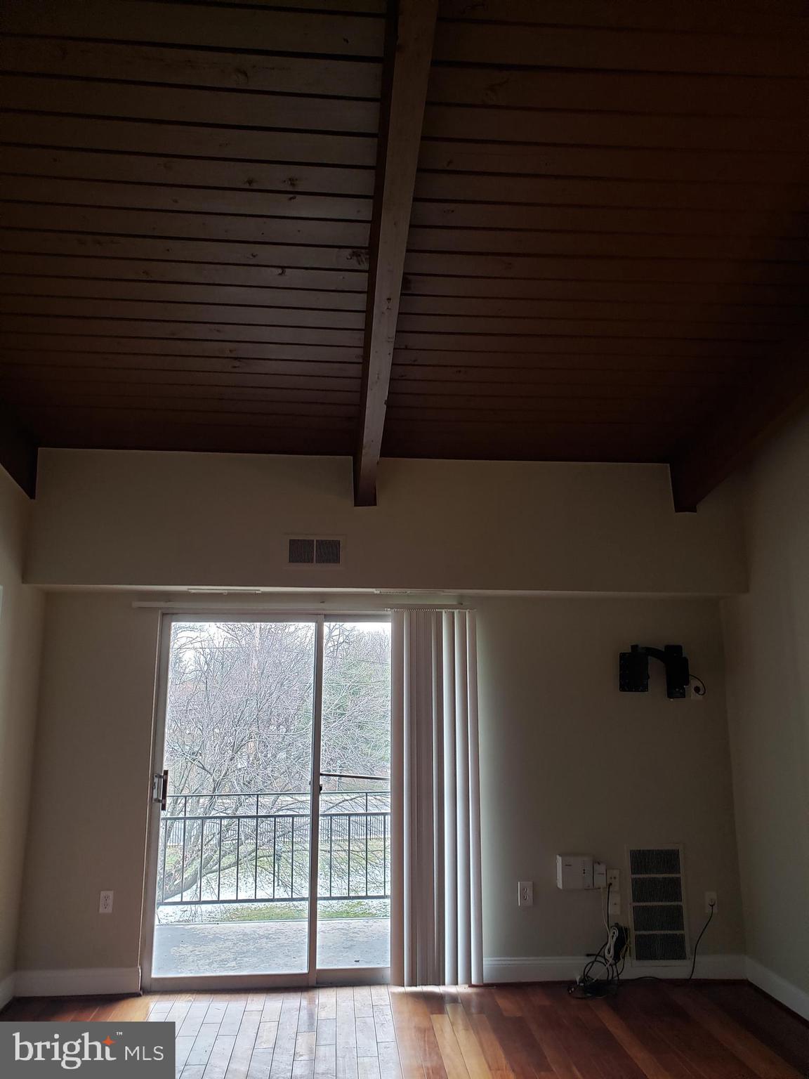 MARYLAND FARMS CONDO - Residential Lease