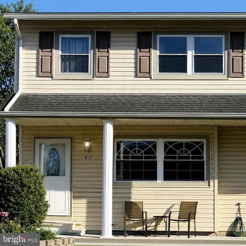 Homes For Sale - 816 Oak Street<br/> LAKEHURST, NJ 08733