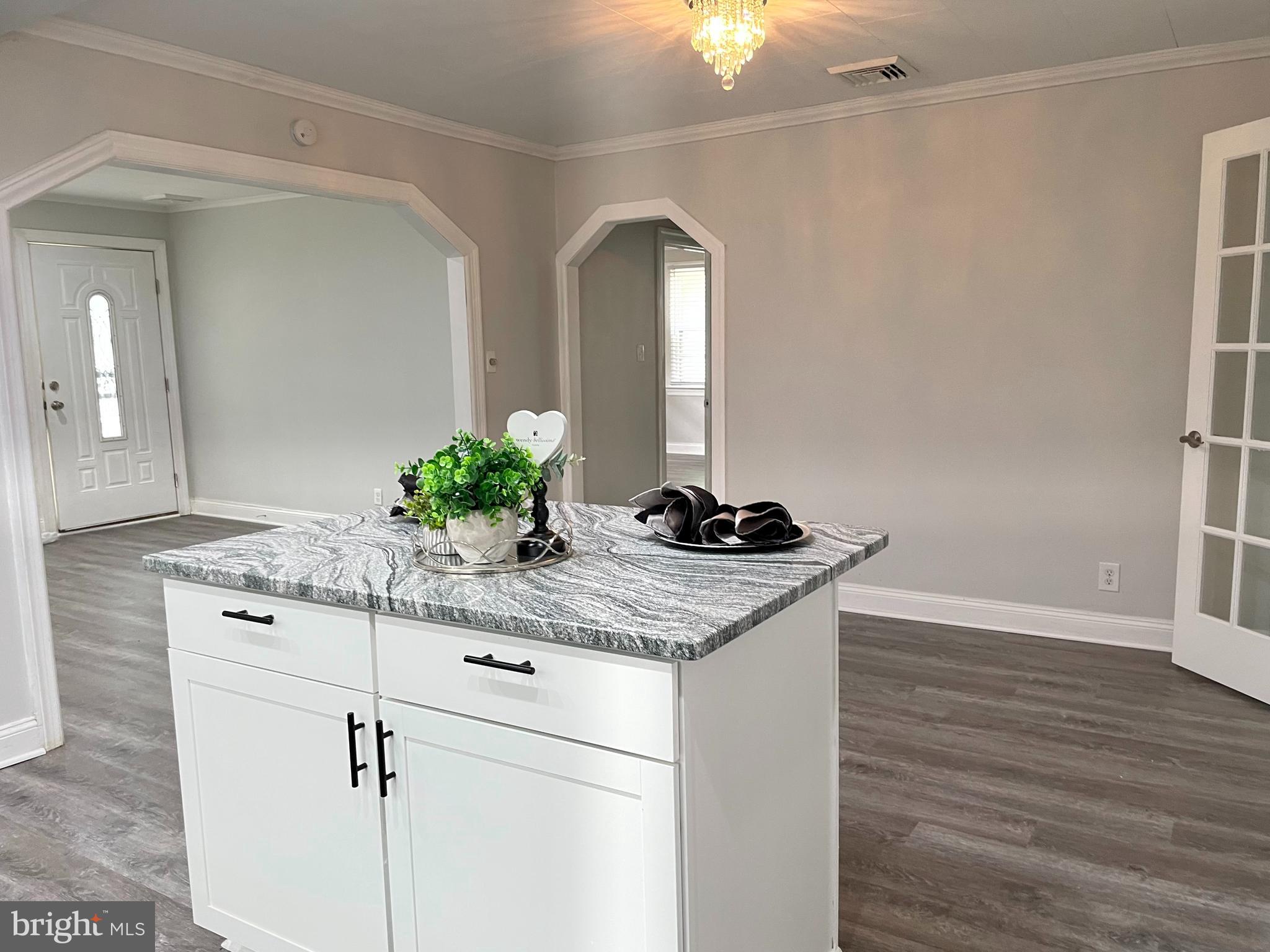 GLEN BURNIE - Residential