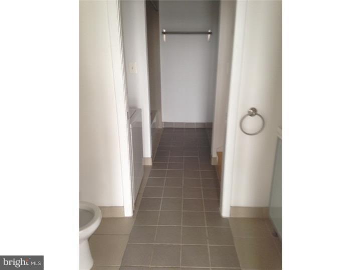 OLD CITY - Residential Lease