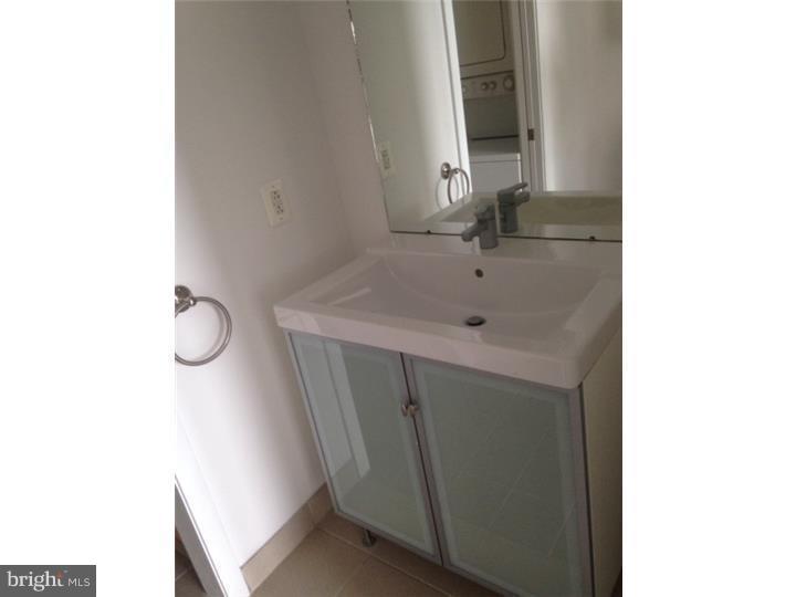 OLD CITY - Residential Lease