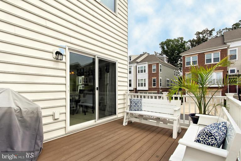 BRAMBLETON LANDBAY 2 - Residential Lease