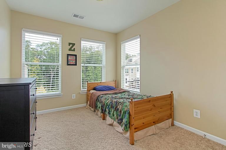 BRAMBLETON LANDBAY 2 - Residential Lease