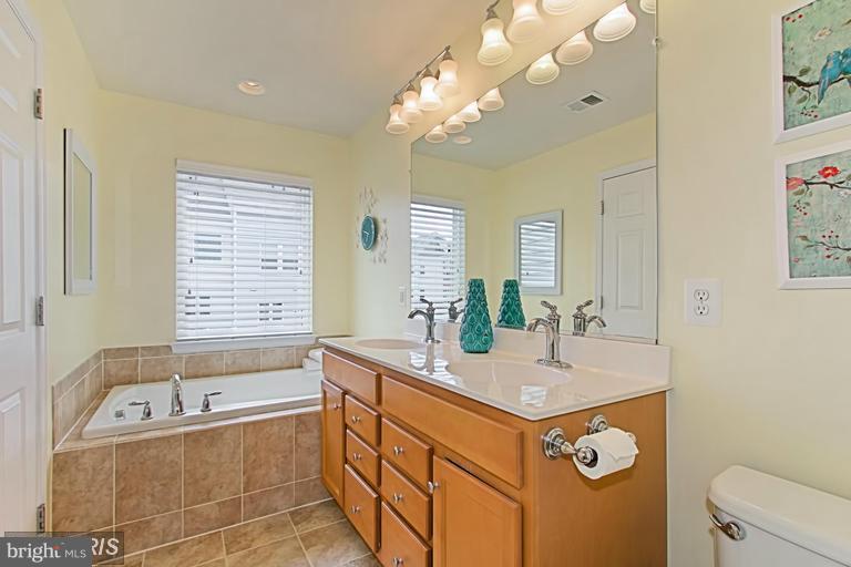 BRAMBLETON LANDBAY 2 - Residential Lease