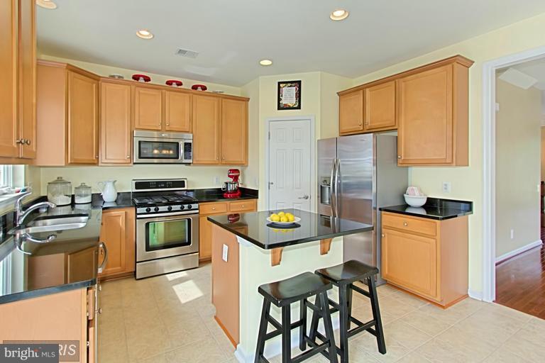 BRAMBLETON LANDBAY 2 - Residential Lease