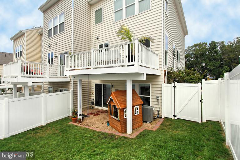 BRAMBLETON LANDBAY 2 - Residential Lease