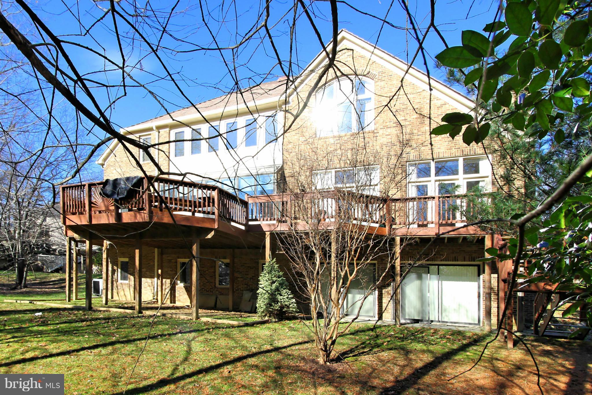 AVENEL - Residential Lease