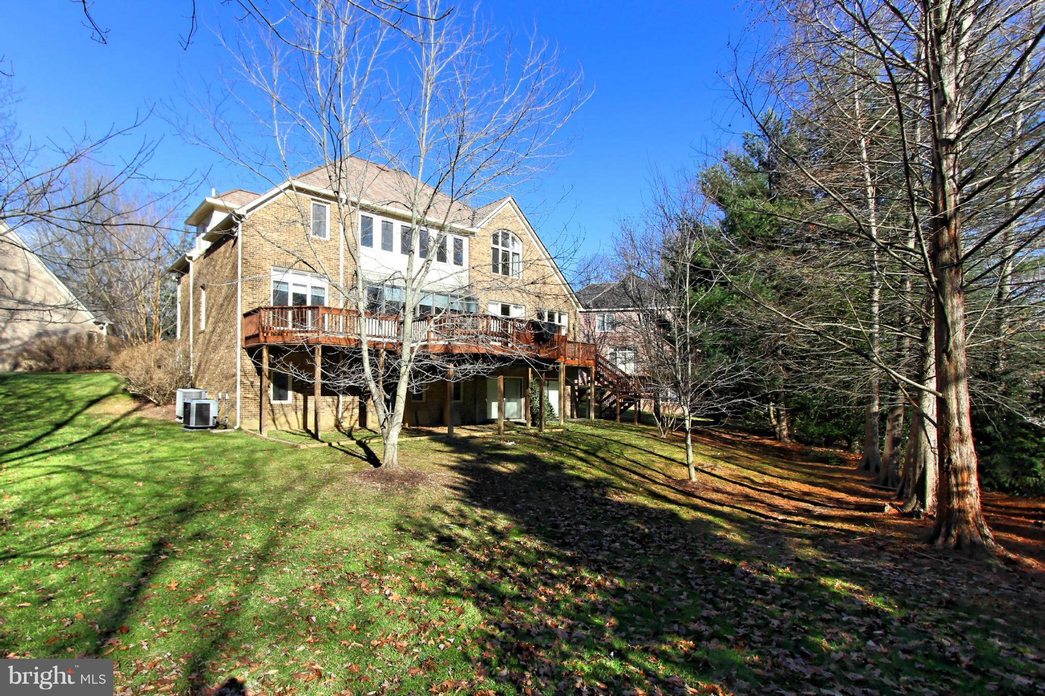 AVENEL - Residential Lease