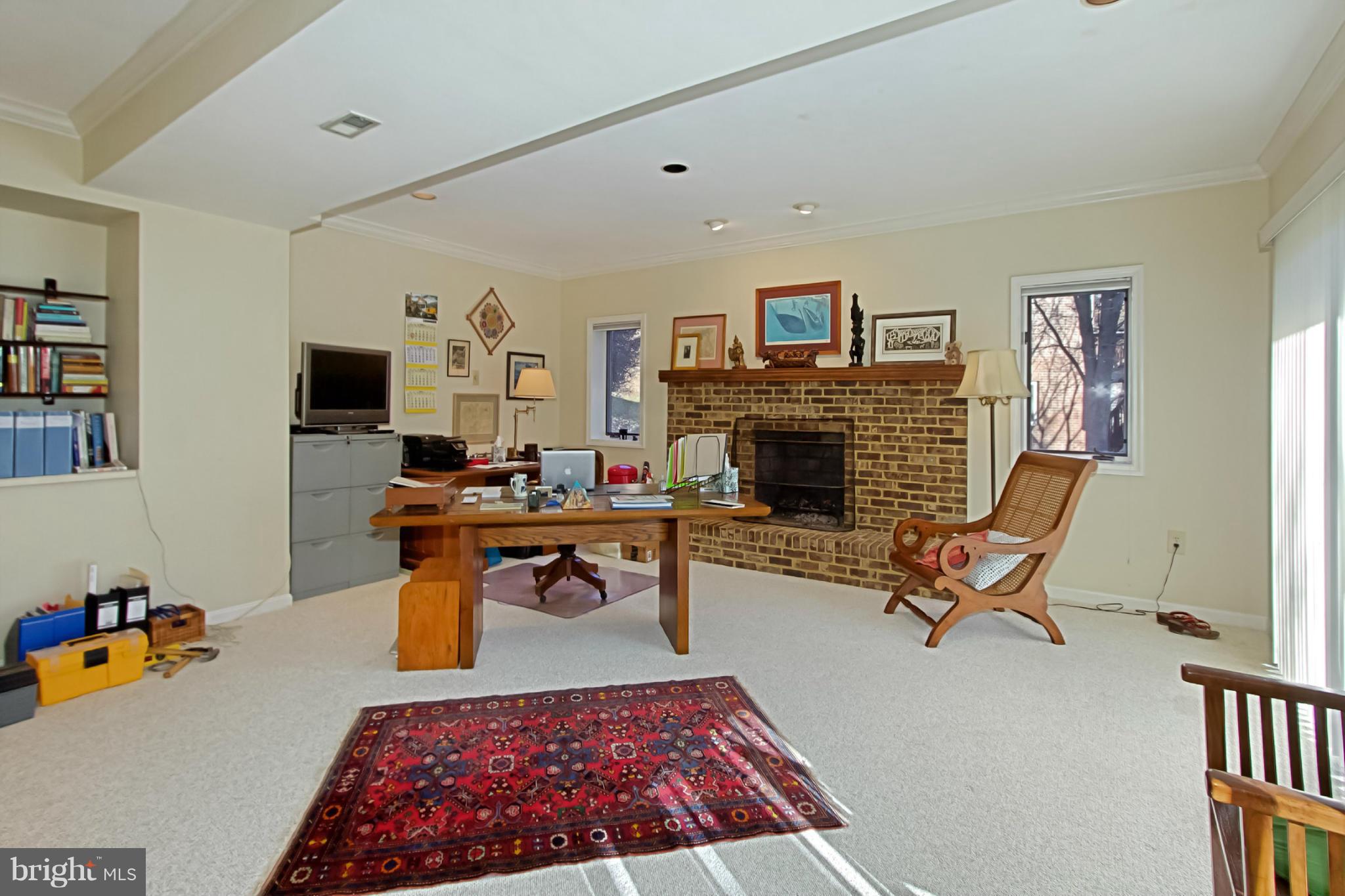 AVENEL - Residential Lease