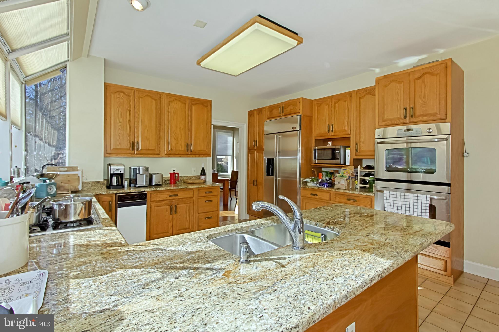 AVENEL - Residential Lease