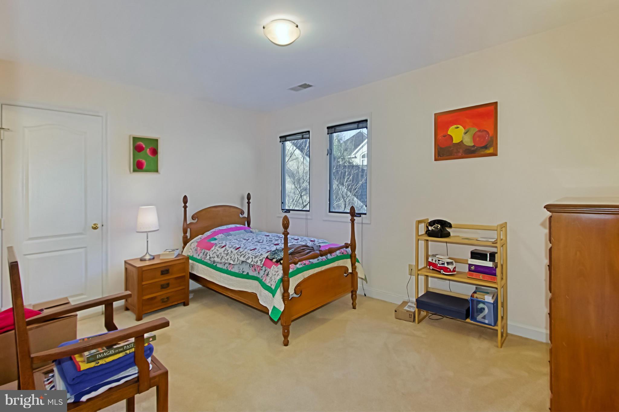 AVENEL - Residential Lease