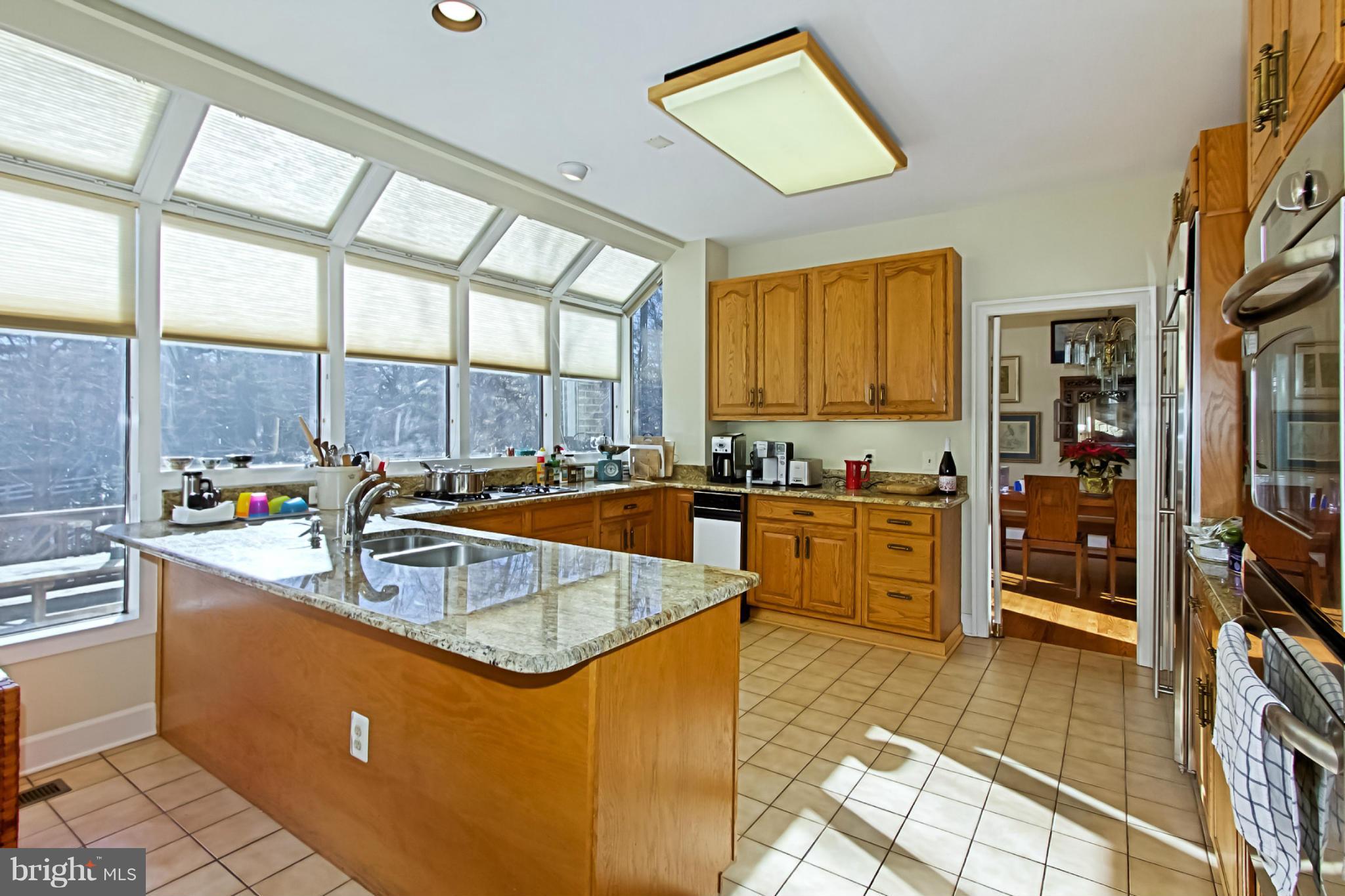 AVENEL - Residential Lease