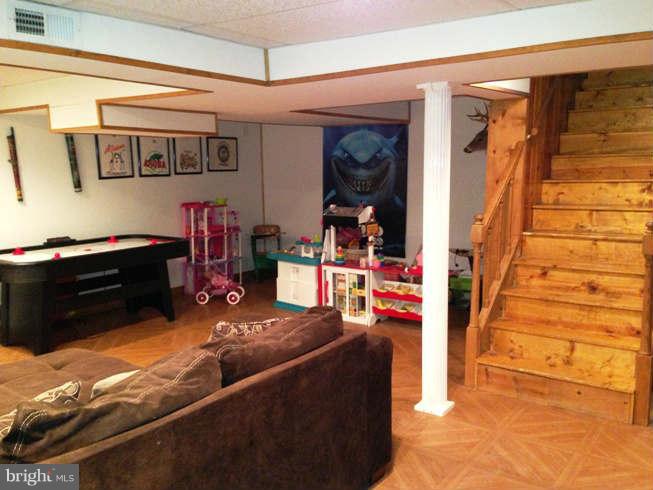 GREEN MEADOWS - Residential