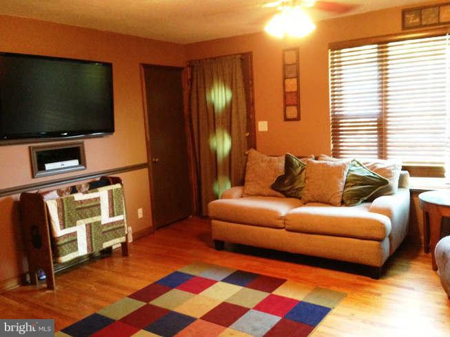 GREEN MEADOWS - Residential