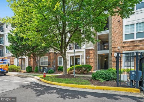12949 CENTRE PARK CIRCLE 302 HERNDON VA 20171