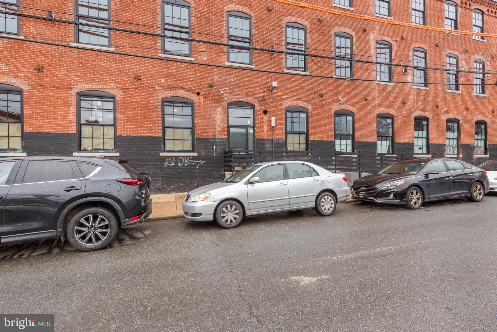 OLDE KENSINGTON - Residential Lease