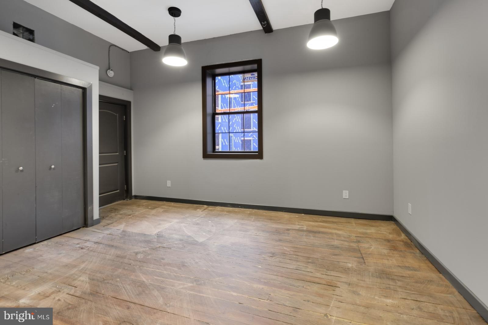 OLDE KENSINGTON - Residential Lease