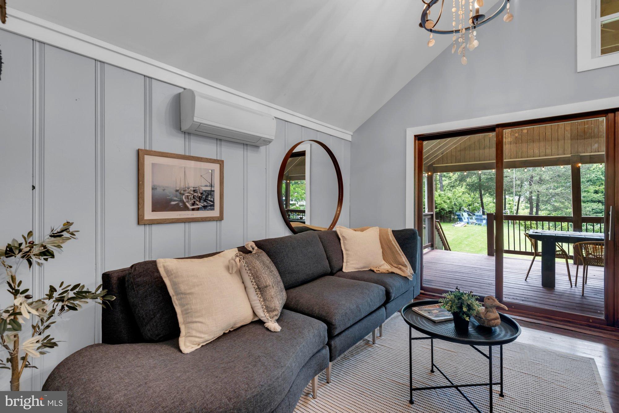 FOREST GLEN - Residential Lease