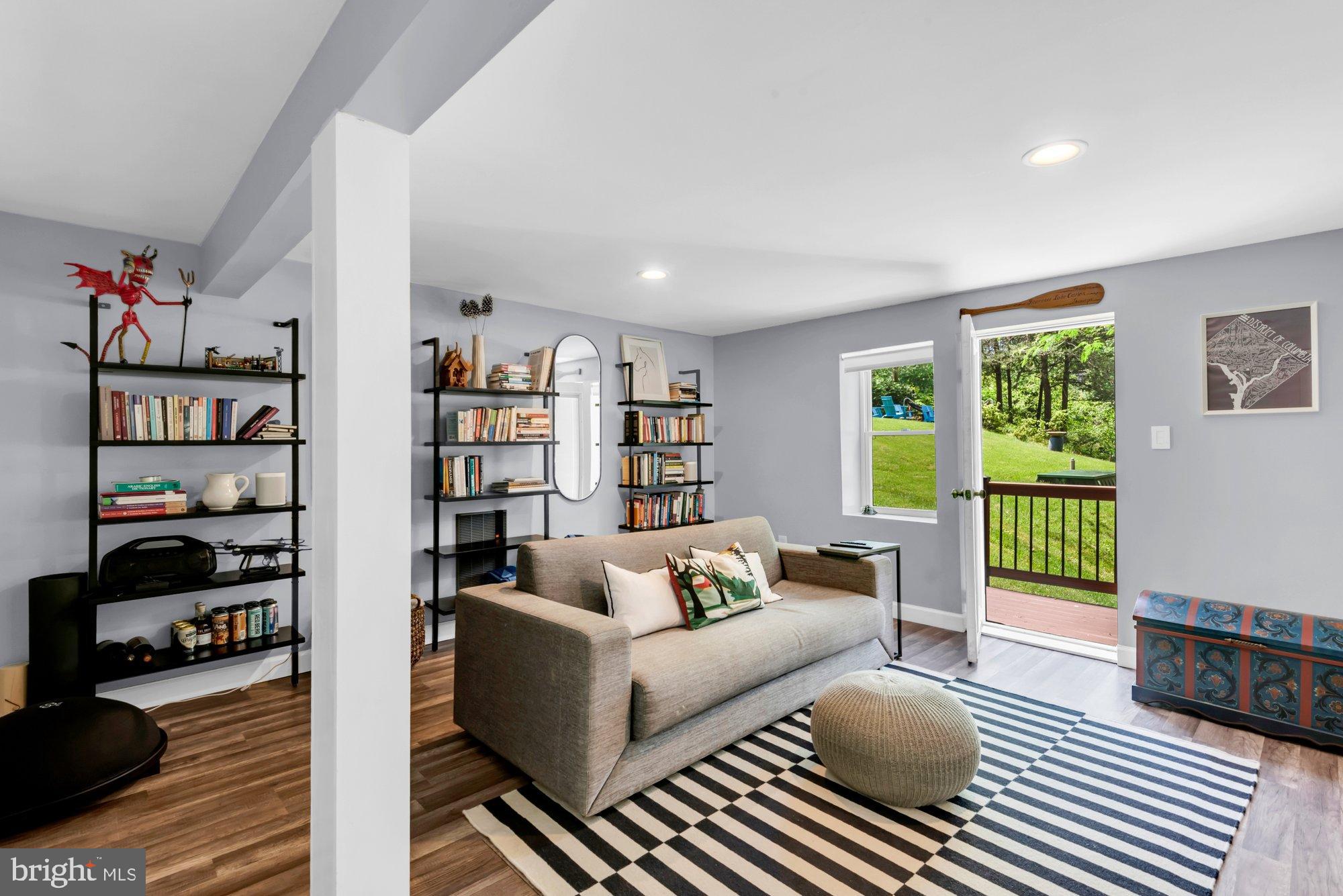 FOREST GLEN - Residential Lease