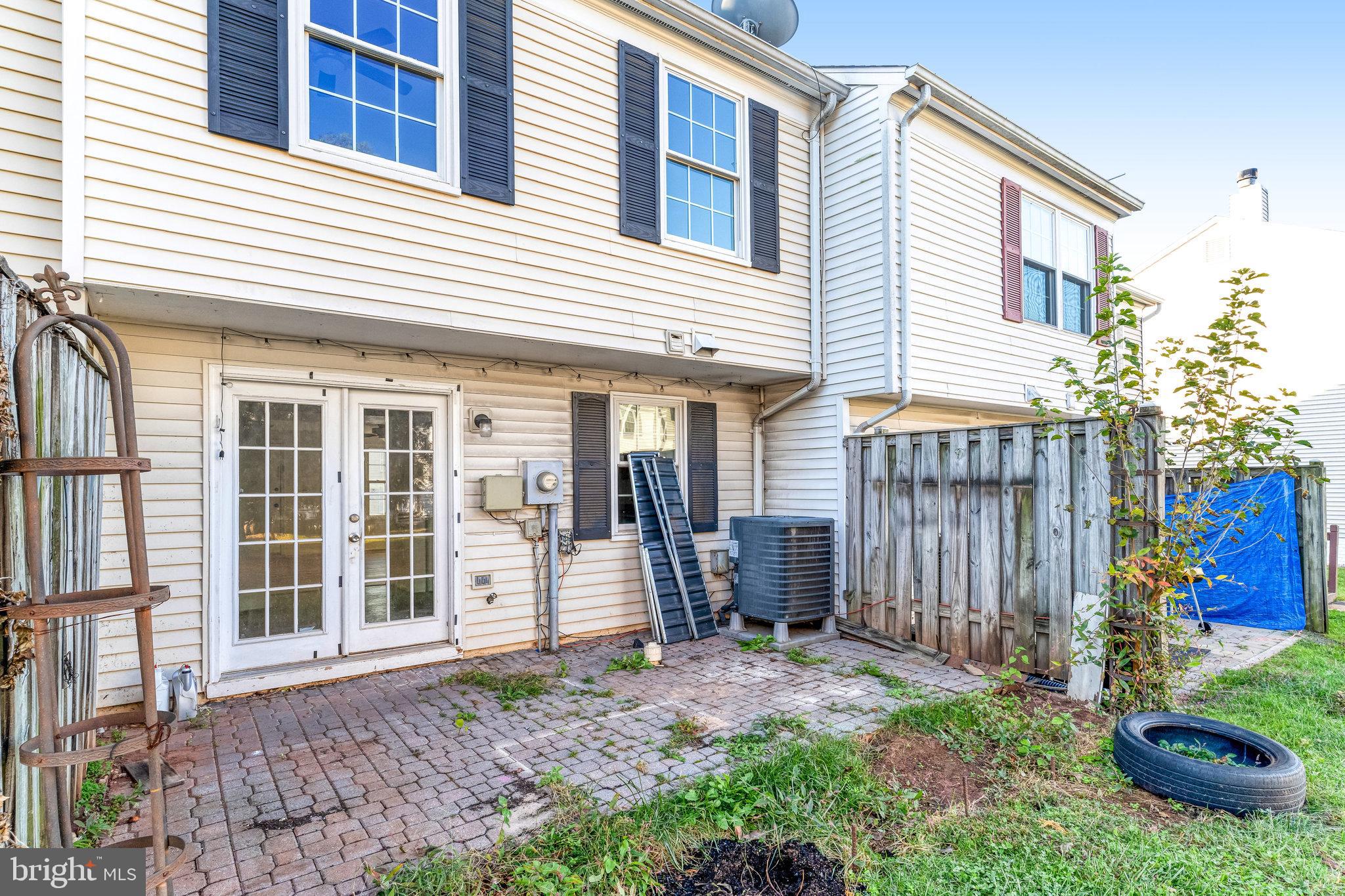 GEORGIAN HAMLET - Residential