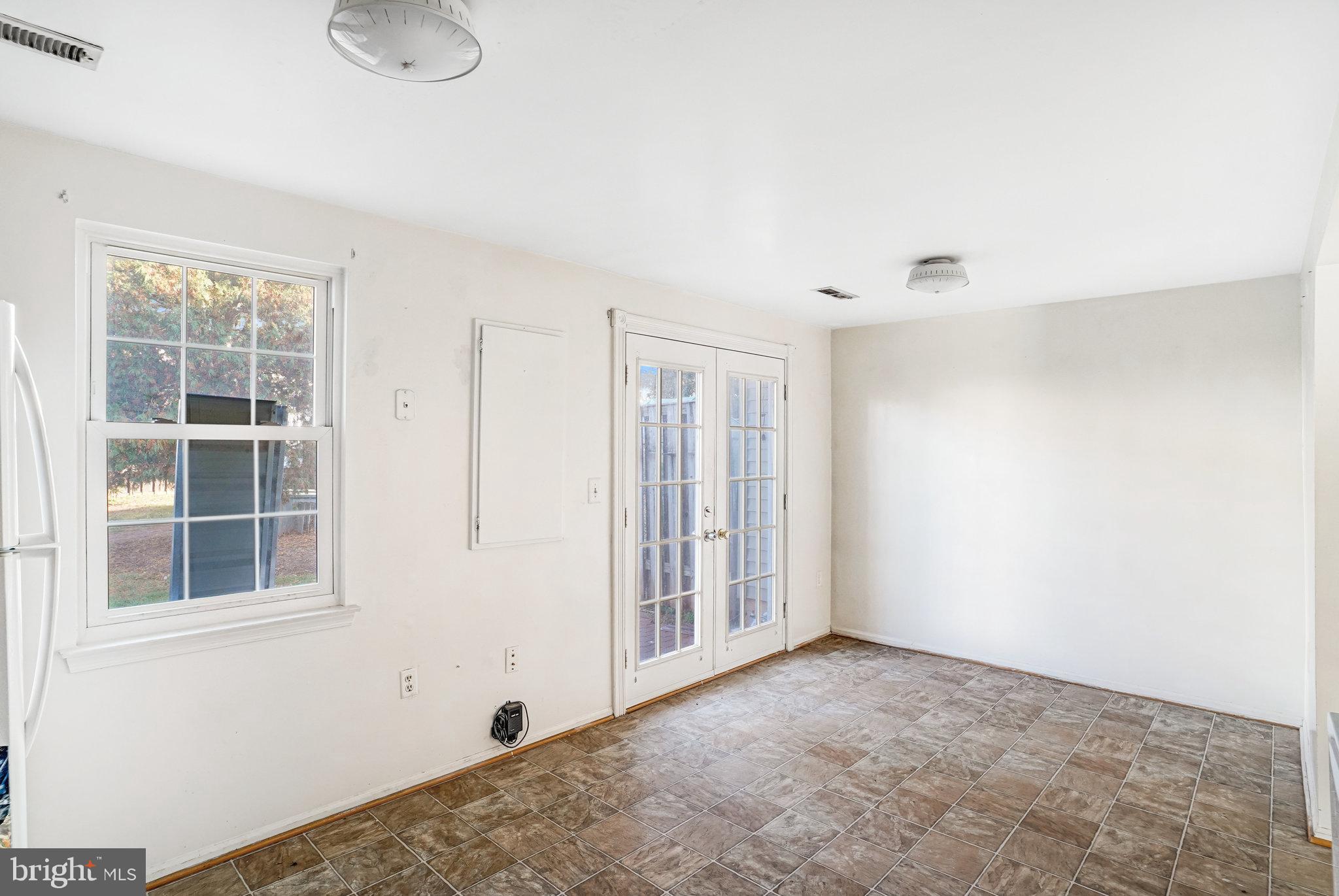 GEORGIAN HAMLET - Residential