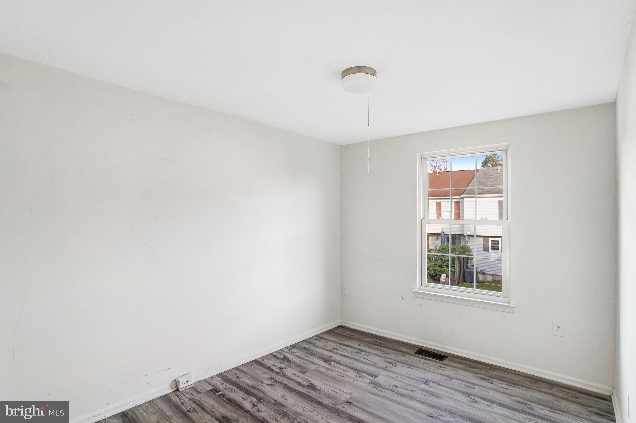 GEORGIAN HAMLET - Residential