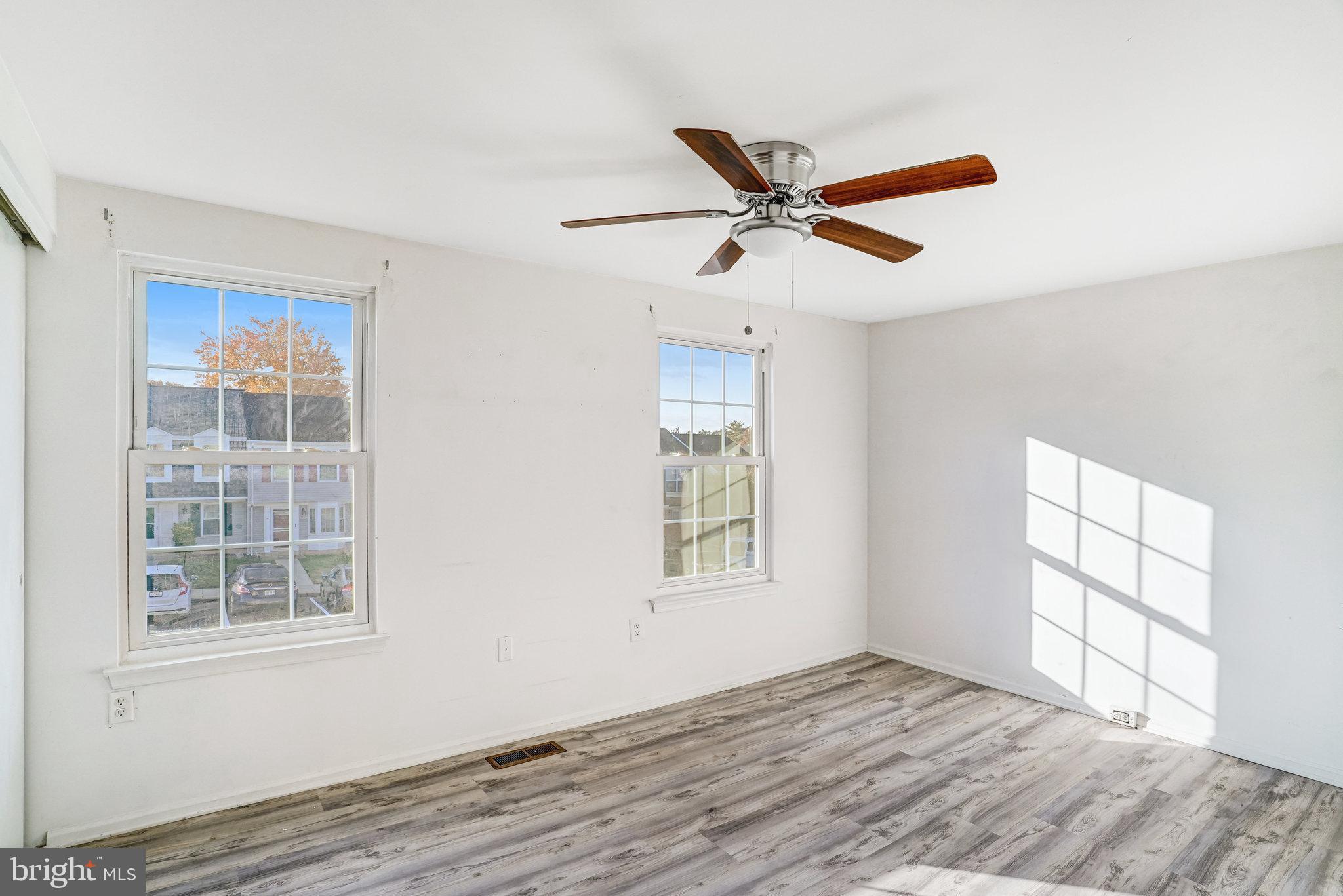 GEORGIAN HAMLET - Residential