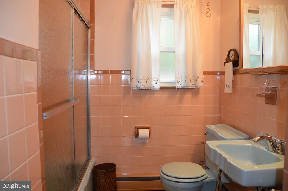 POTTSVILLE - Residential
