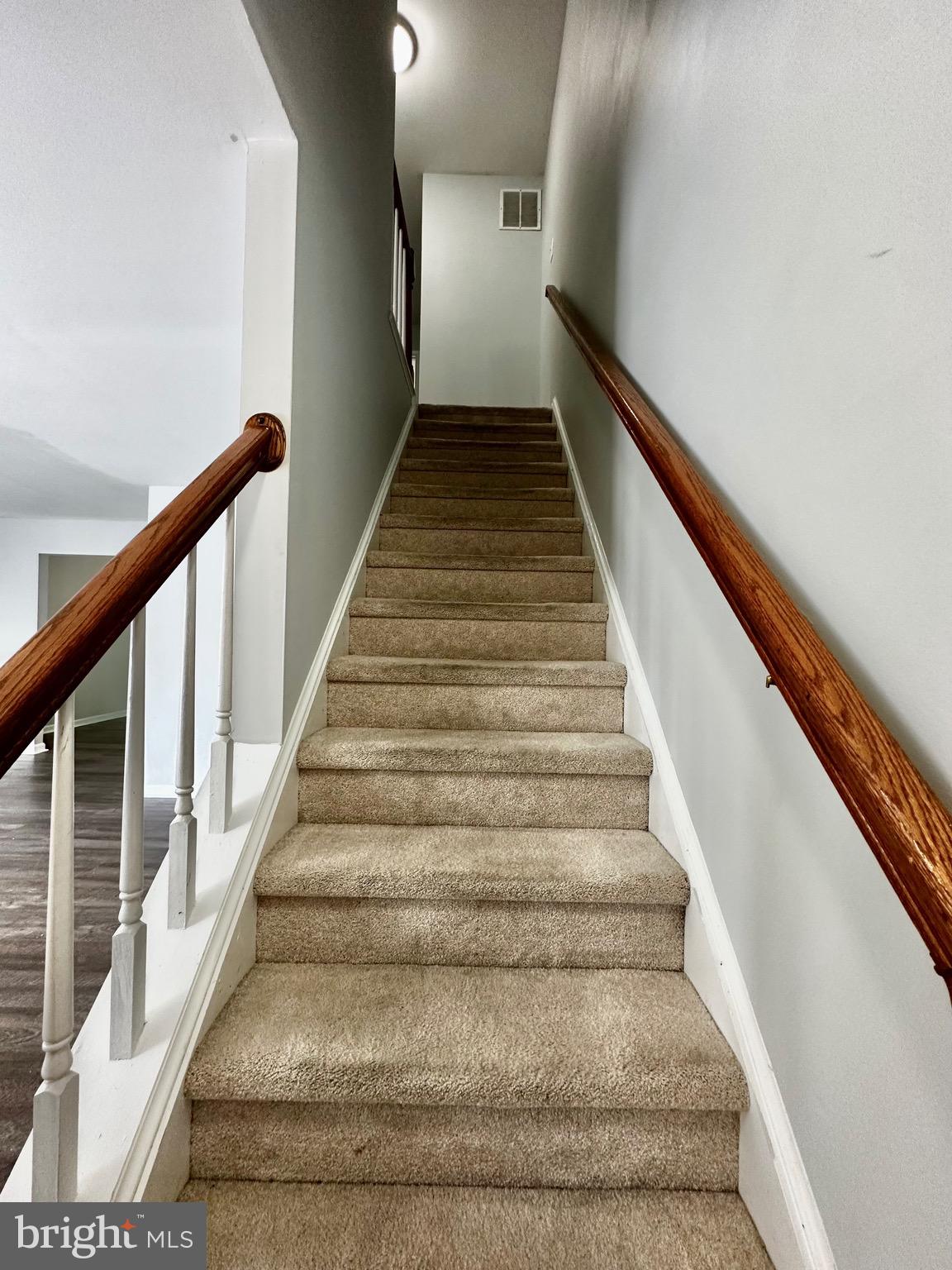 SUNNINGDALE MEADOWS - Residential Lease