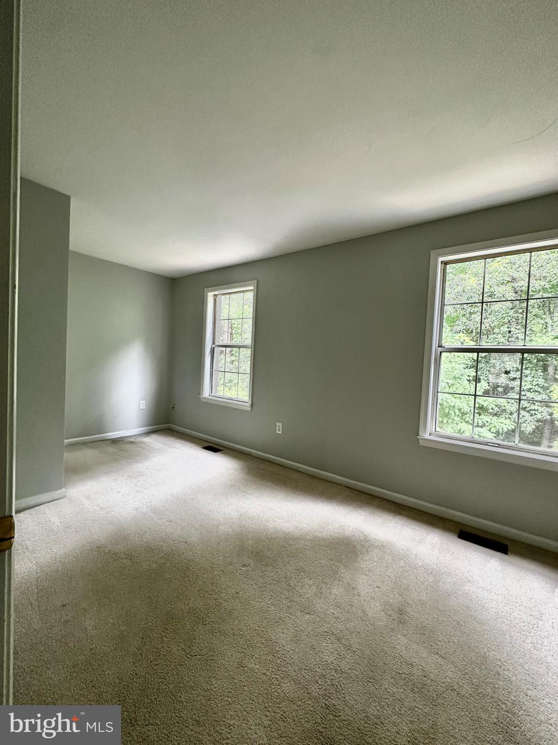 SUNNINGDALE MEADOWS - Residential Lease