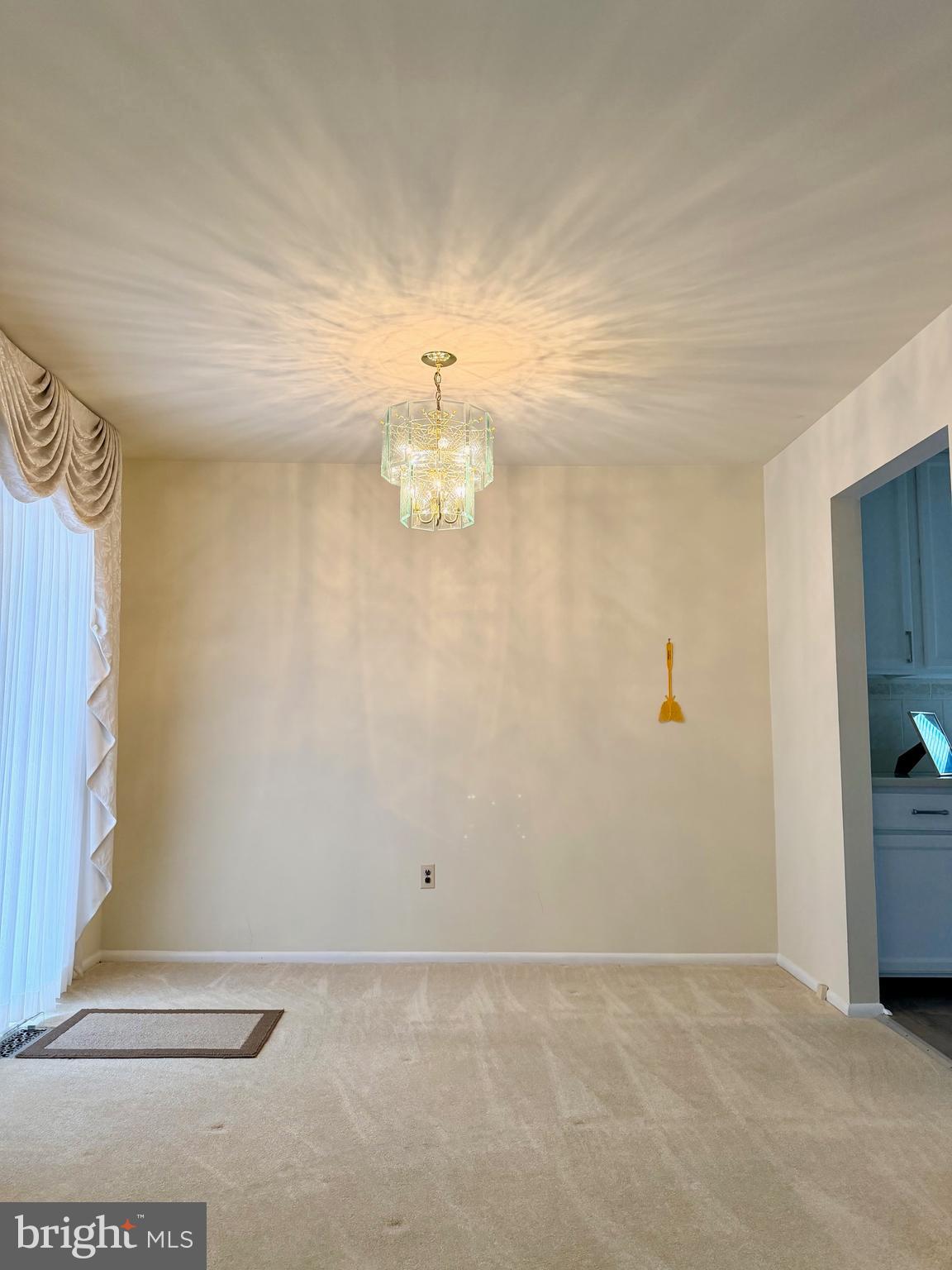 WHITFIELD GARDENS - Residential