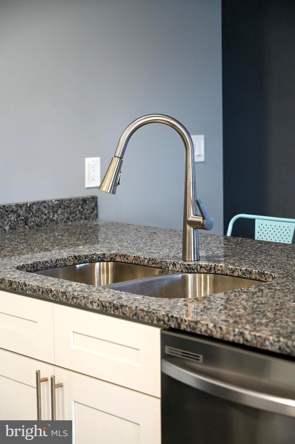 CITY OF MARTINSBURG - Residential Lease