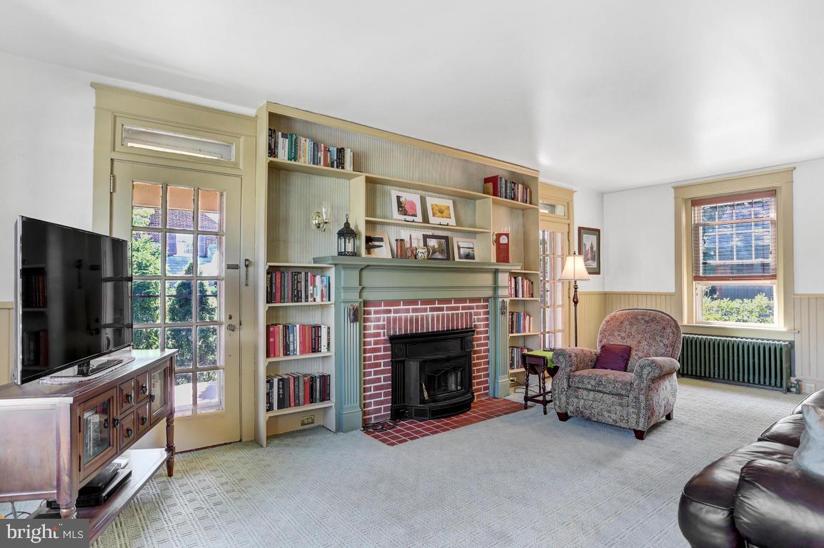 NEW HOLLAND BOROUGH - Residential