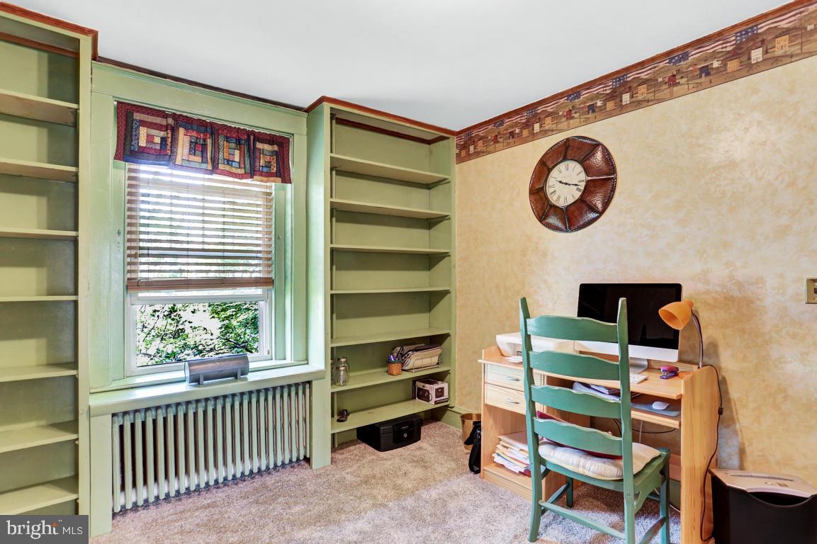 NEW HOLLAND BOROUGH - Residential