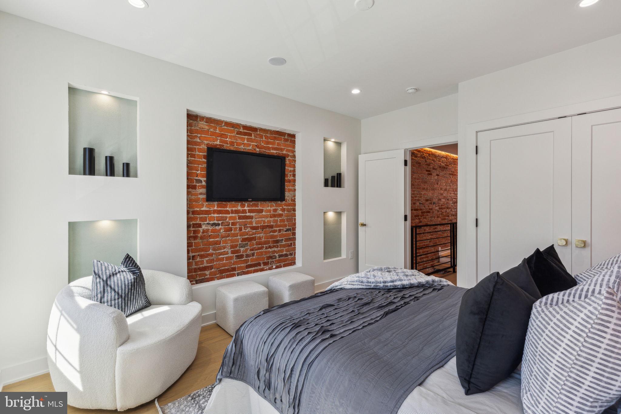 FISHTOWN - Residential