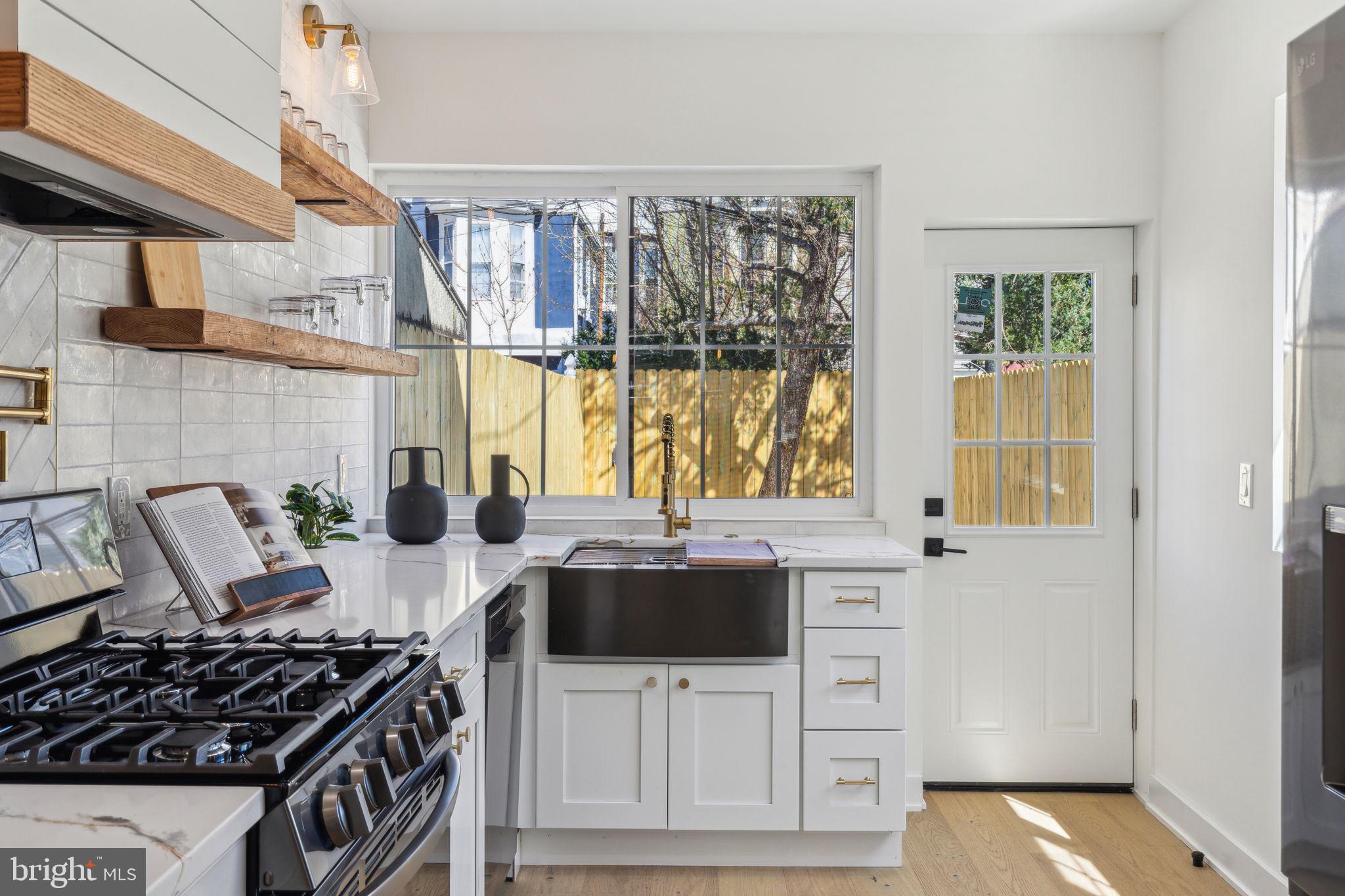 FISHTOWN - Residential