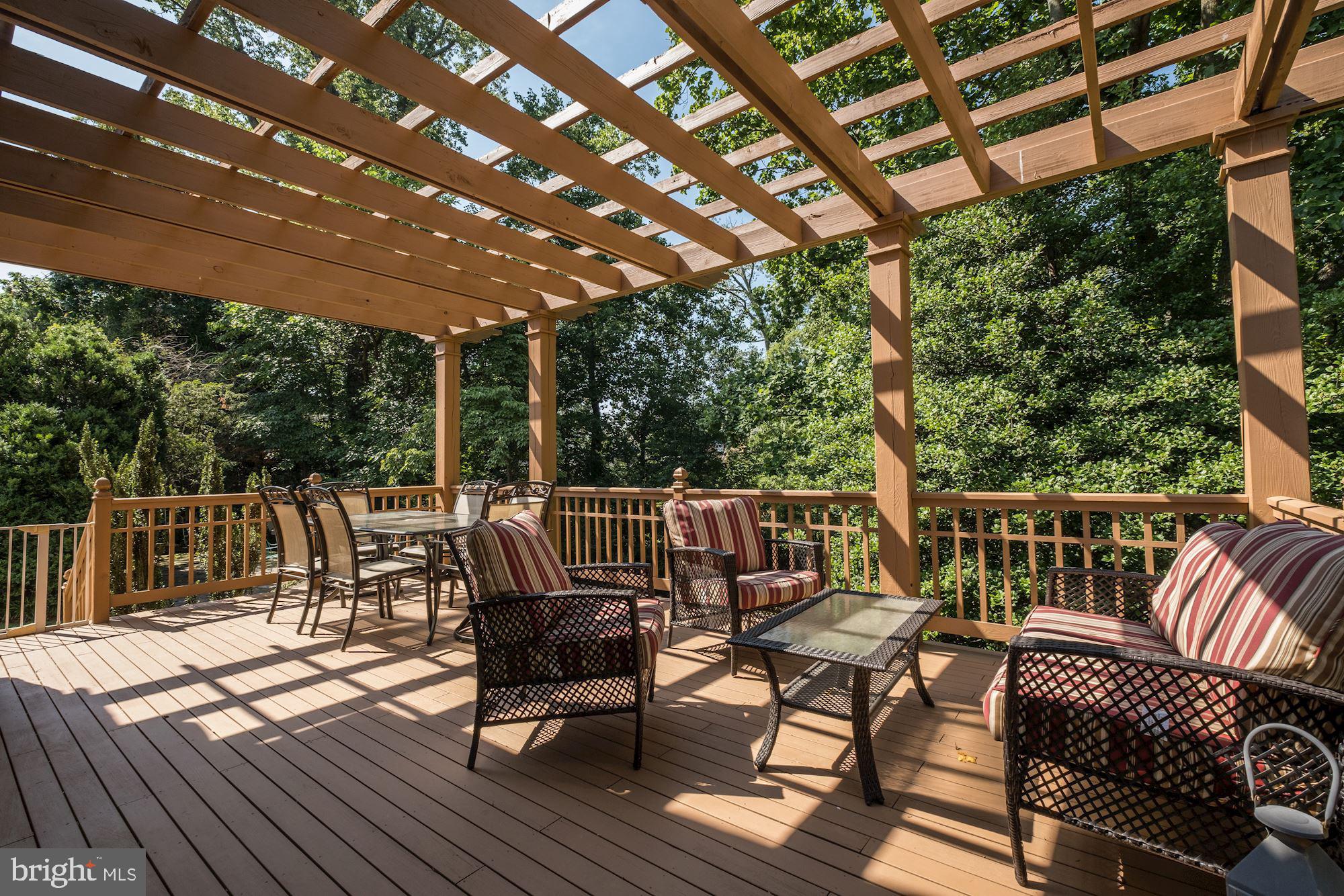 SHIRLEY WOODS - Residential