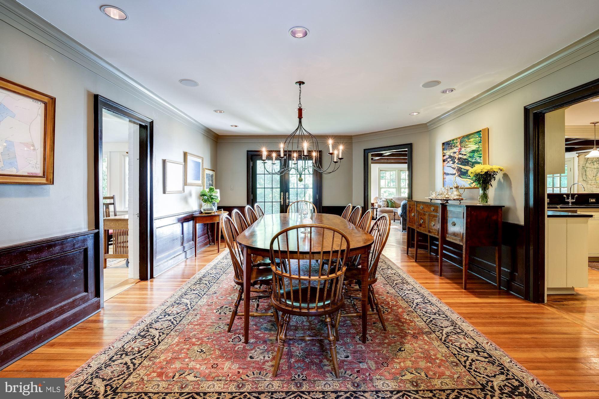 SHIRLEY WOODS - Residential