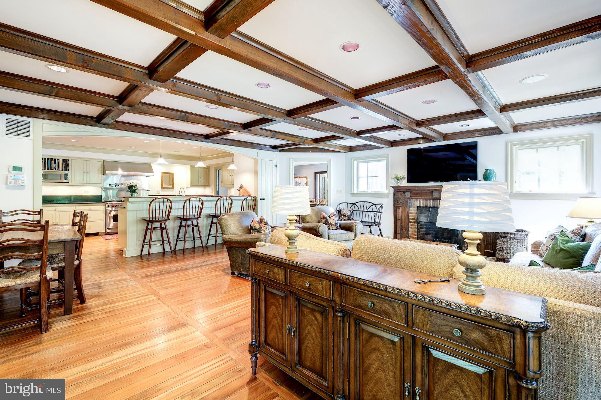 SHIRLEY WOODS - Residential