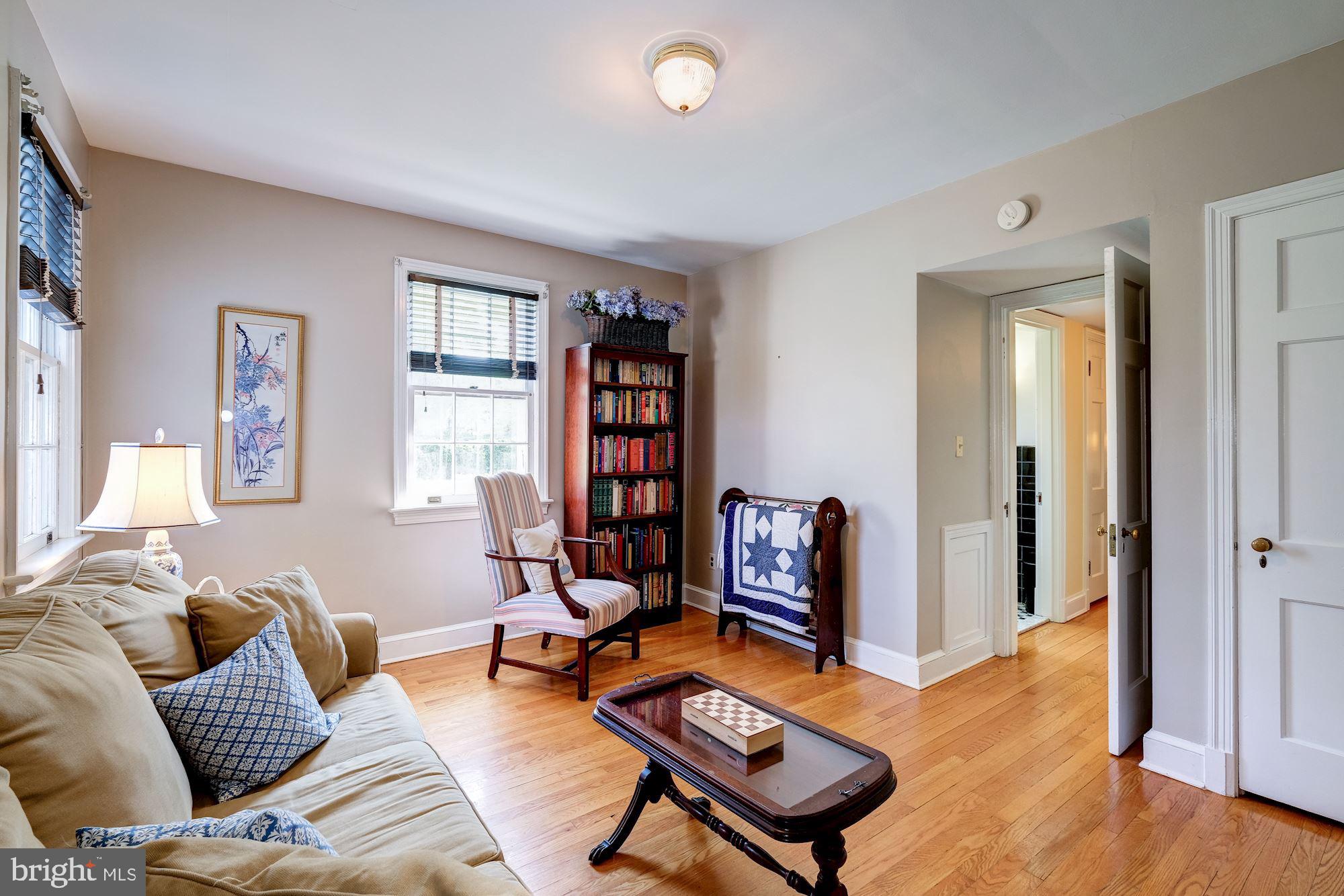 SHIRLEY WOODS - Residential