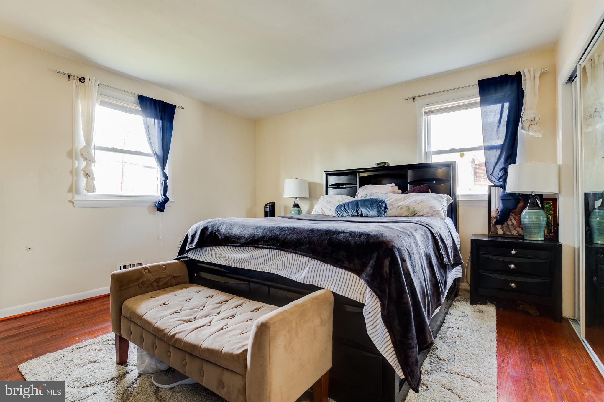 BROADVIEW - Residential