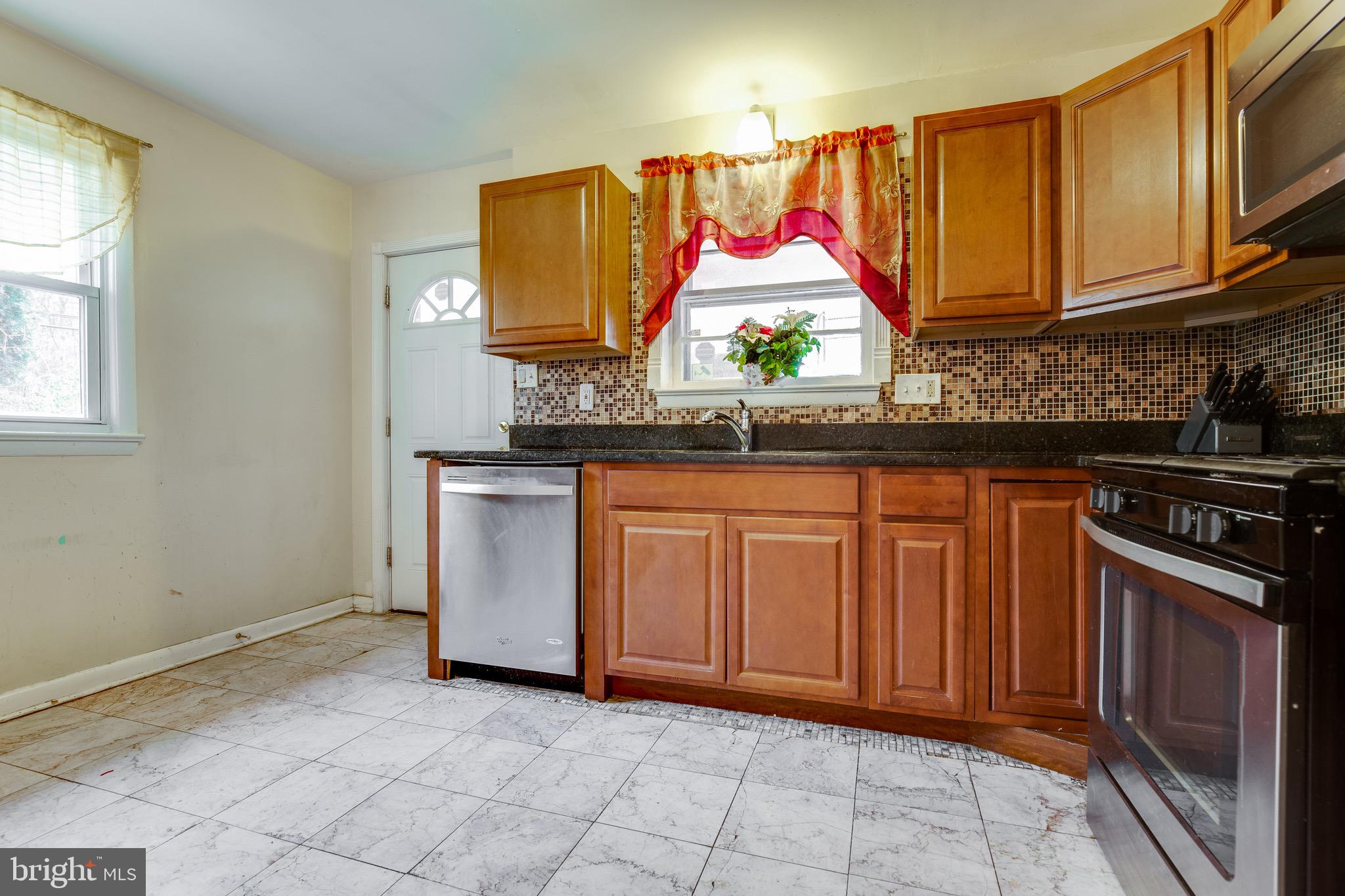 BROADVIEW - Residential